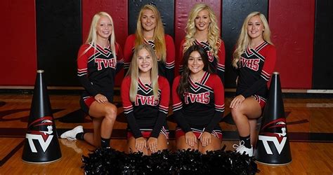 tusky valley high school cheerleaders